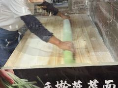 -手擀菠菜面(西康路店)