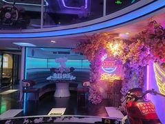 -巴特餐饮6加1音乐餐吧·新疆菜