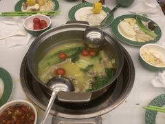 -润园四季椰子鸡火锅(海上世界店)