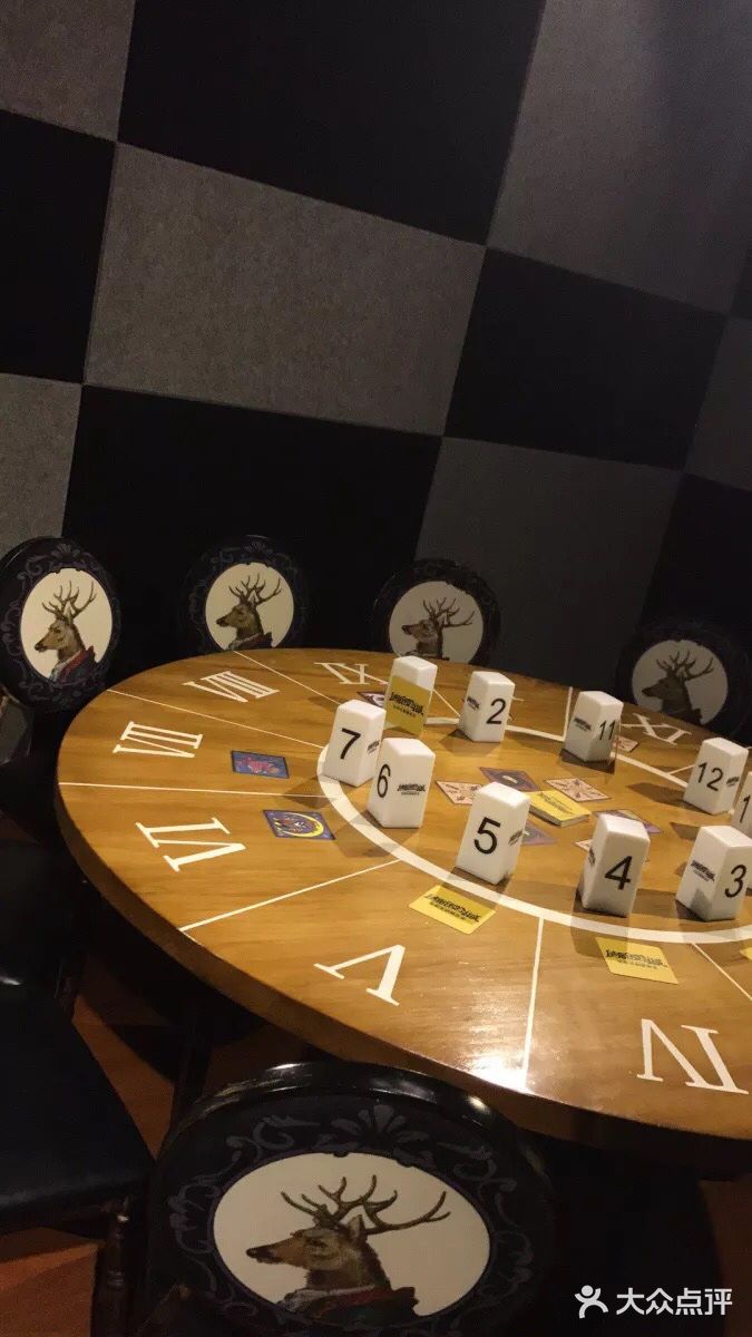 来更新我的四月游记啦！！！在长沙五一广场溜达时发现这