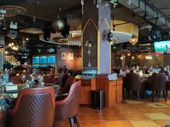 -迪拜杭州风味音乐餐厅(杭州首店 湖滨步行街店)