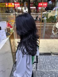 -藤野造型专业烫染接发