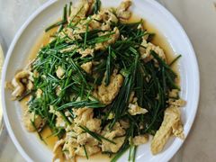 沙葱炒鸡蛋-穆鑫楼食府