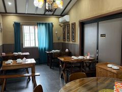-李东农庄(中南百草园地标店)