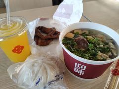 -回味鸭血粉丝汤(南京站店)