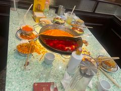 -鸿姐老火锅(疁城新天地店)