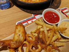 -必胜客(新中纬店)