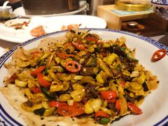 瑞金酸黄瓜炒黄牛肉-客家大院·非遗赣南客家菜(郁孤台店)
