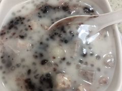 香芋紫米西米露-芬芳甜品(同福路店)