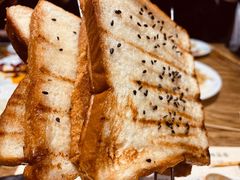烤面包片-潮庭·大连海鲜·炭火烧烤·扇贝王(大连店)