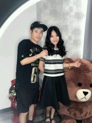 -你好时尚发型工作室