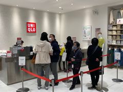 -优衣库(上海金桥国际商业广场店)