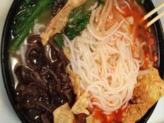 -红鼻子桂林米粉(金唐新光界店)