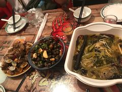 -冶建镜子·老南昌大排档·江西虾王(总店)