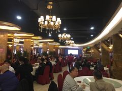 大堂-金苑海鲜酒家(新港中路店)