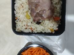 -楼兰香西域抓饭(泺文店)