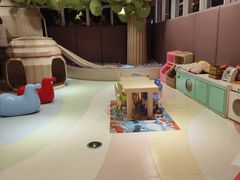 -水桶王国主题餐厅·聚会·生日派对·亲子活动·家庭套餐(亚龙湾希尔顿店)