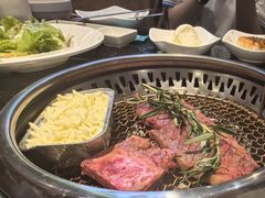-木槿花韩式炭烤·熟成肉工坊(孙文东路店)