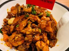 辣得跳-莲餐厅·湖北菜·藕汤是头牌(愚园路店)