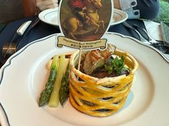 -福楼毕斯罗F Bistronome(国贸商城约会地标景观店)