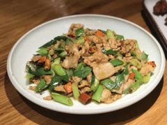 -麦麦山云南菜(复地活力城店)