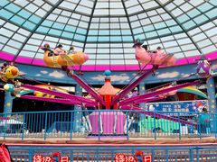 -蓝精灵乐园·世茂精灵之城主题乐园
