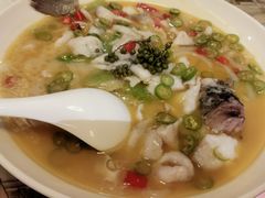 -十二饭点·川菜(北站圆融店)