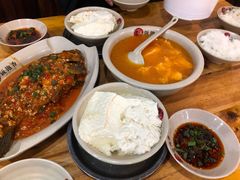 -饭饱香土碗菜(新科店)