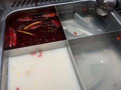 -海底捞火锅(金地广场生日主题店)