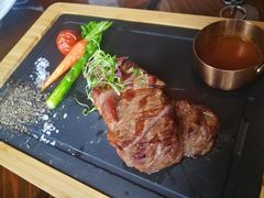 碳烤澳洲西冷牛排-YUE·6·西式融合餐厅(外滩六号店)