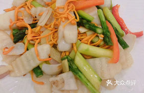 Huai Shan Asparagus Cordyceps Dish