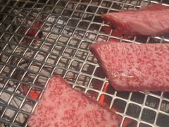 -铭牛烧肉·和牛海鲜自助(高新月牙湖店)