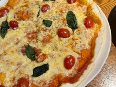 -JINNS锦时 steak&pizza(浸信会礼拜堂旧址店)