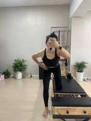 -伽尔瑜伽普拉提工作室