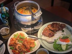 -大头虾越式风味餐厅(光明广场店)