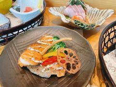 -Tsuru鹤日本料理(静安香格里拉店)