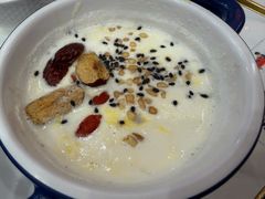 鸡蛋牛奶醪糟-伊祥·敦煌楼