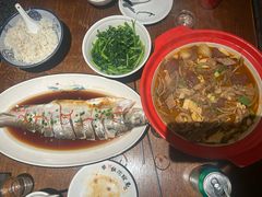 -鱼头泡饭·湖北菜·非物质文化遗产(岳家嘴总店)