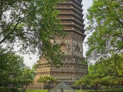 -玲珑塔公园