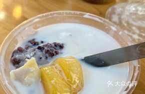Self-Service Dessert Soup