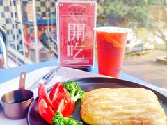 惠灵顿牛排-港式茶餐厅·乒乓室记·谢赛克乒乓球俱乐部