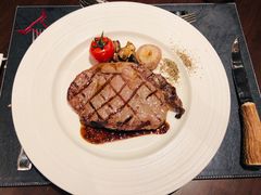 -恰餐厅及酒吧 CHAR Bar & Grill (北京丽都皇冠假日店)