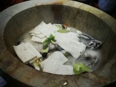 -滇香肴·云南菜蒸汽石锅鱼(云南北路店)