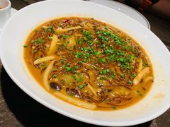沙蒜烧豆面-新荣记(BFC外滩金融中心店)