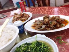 -滑记海鲜饭店·老字号(海鲜街店)