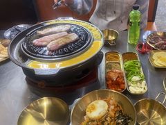 -胡悦里韩式烤肉(芝罘万达广场店)