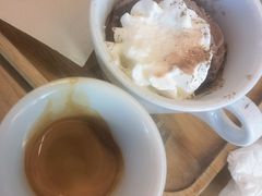 浓缩阿芙佳朵-LAVAZZA拉瓦萨咖啡(仁恒梦中心店)