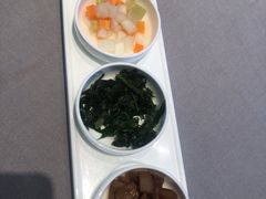 -香山湖渔家大院