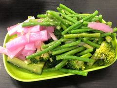 -郑家包子牛肉拉面(尚勤路店)