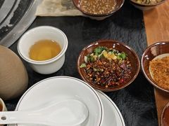 -阿山卓·野生菌火锅·纳西火塘烤肉